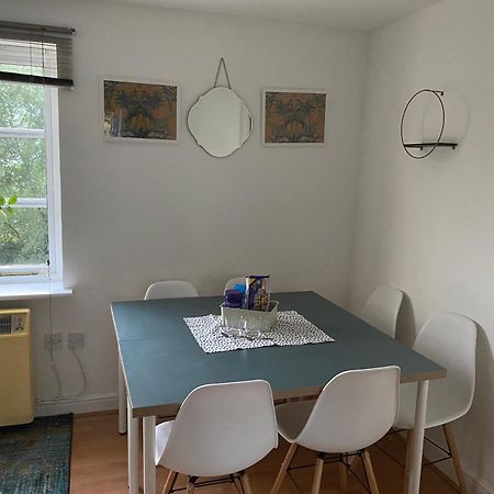 Appartamento Canal-Flat Near Stratford International Station Londra Esterno foto