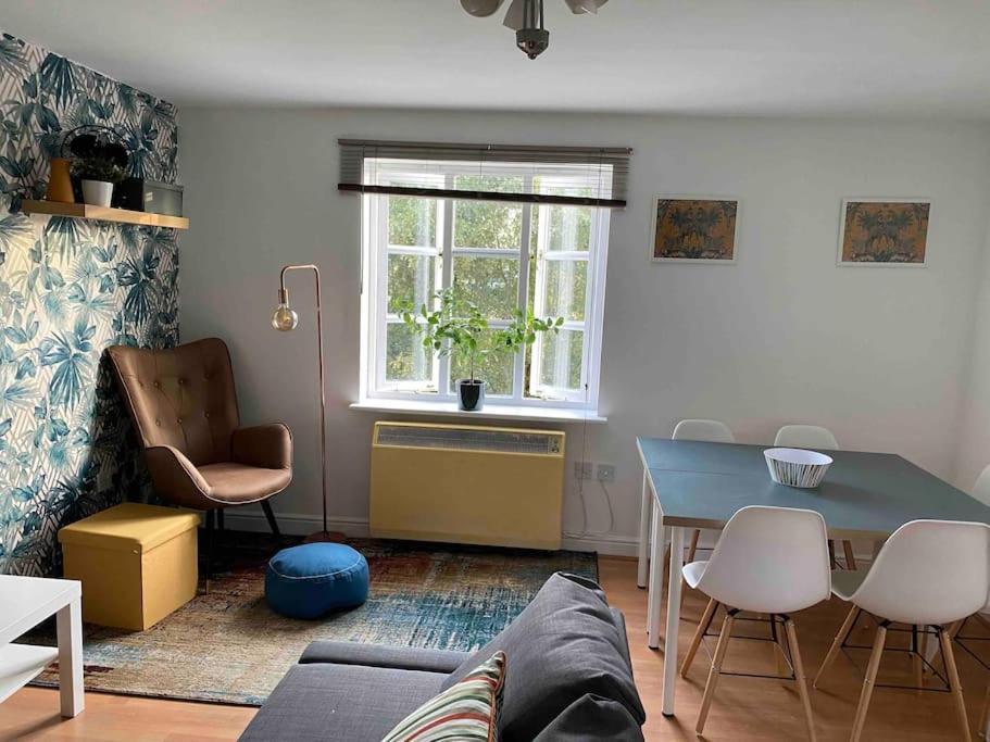 Appartamento Canal-Flat Near Stratford International Station Londra Esterno foto